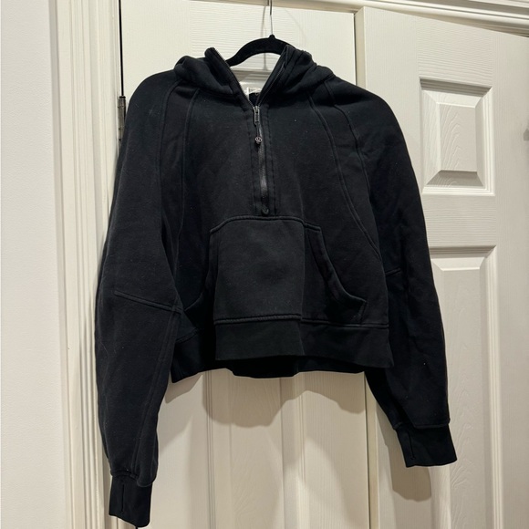 lululemon athletica Sweaters - Lululemon Cropped Scuba